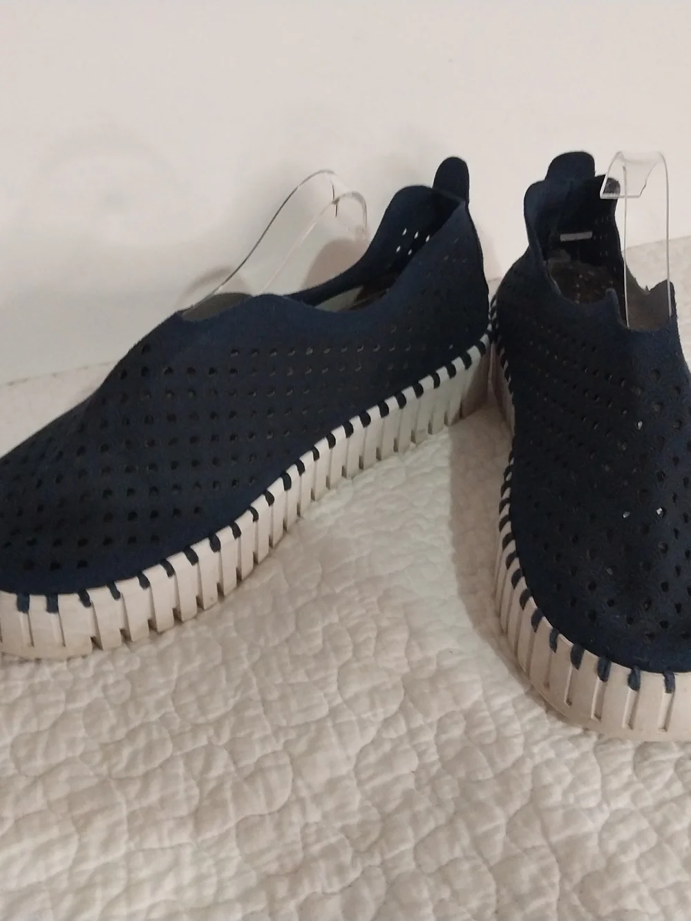 Ilse Jacobsen breathable perforated